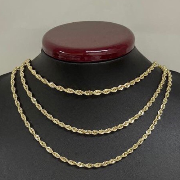 Real diamond Jesus pendant w/10k gold rope chain - Picture 17 of 17